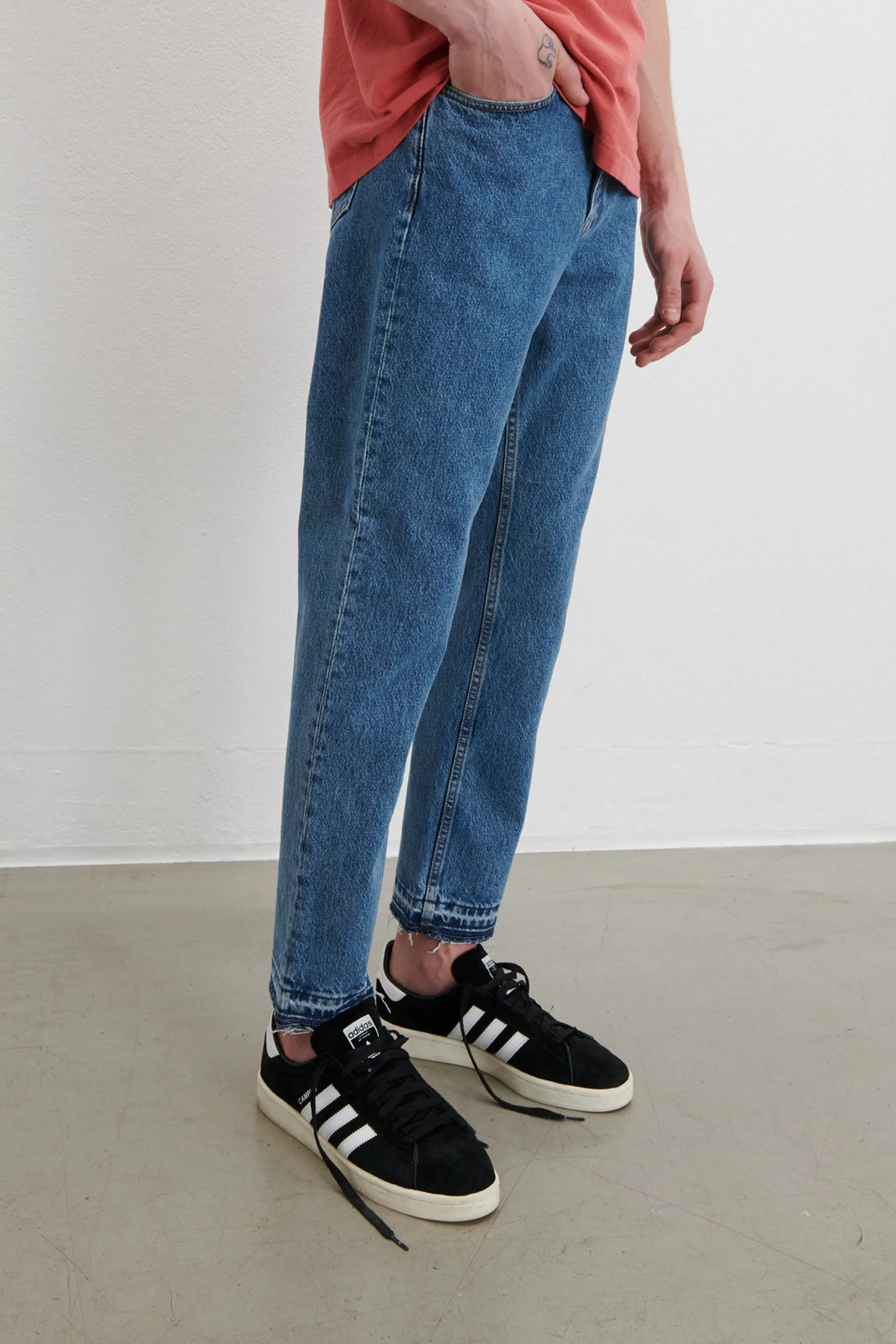 Dorian - Medium Blue