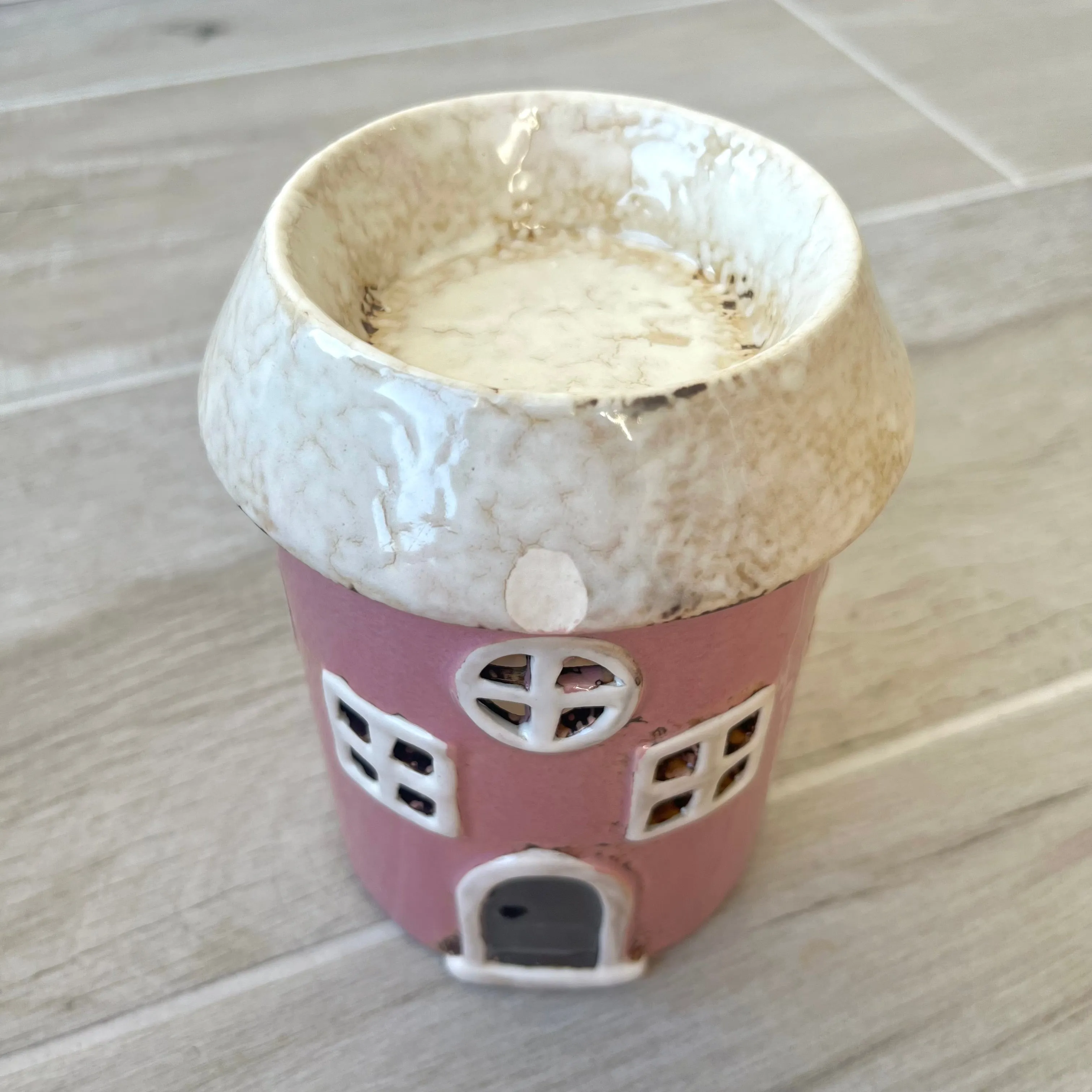 Pink House Wax Burner
