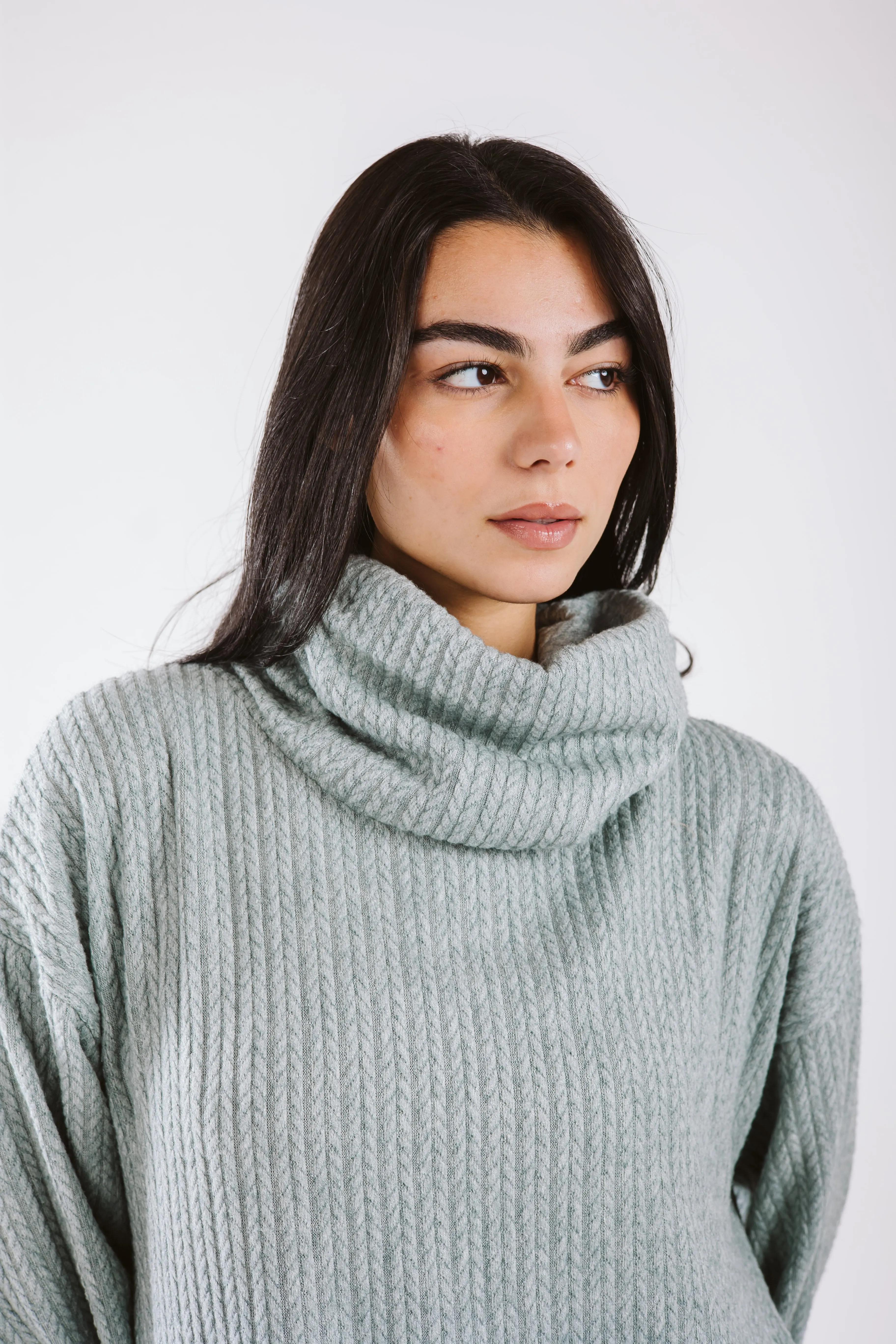 Timeless high low pullover